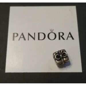 Pandora Sterling Silver Gift Box Present Charm 790300